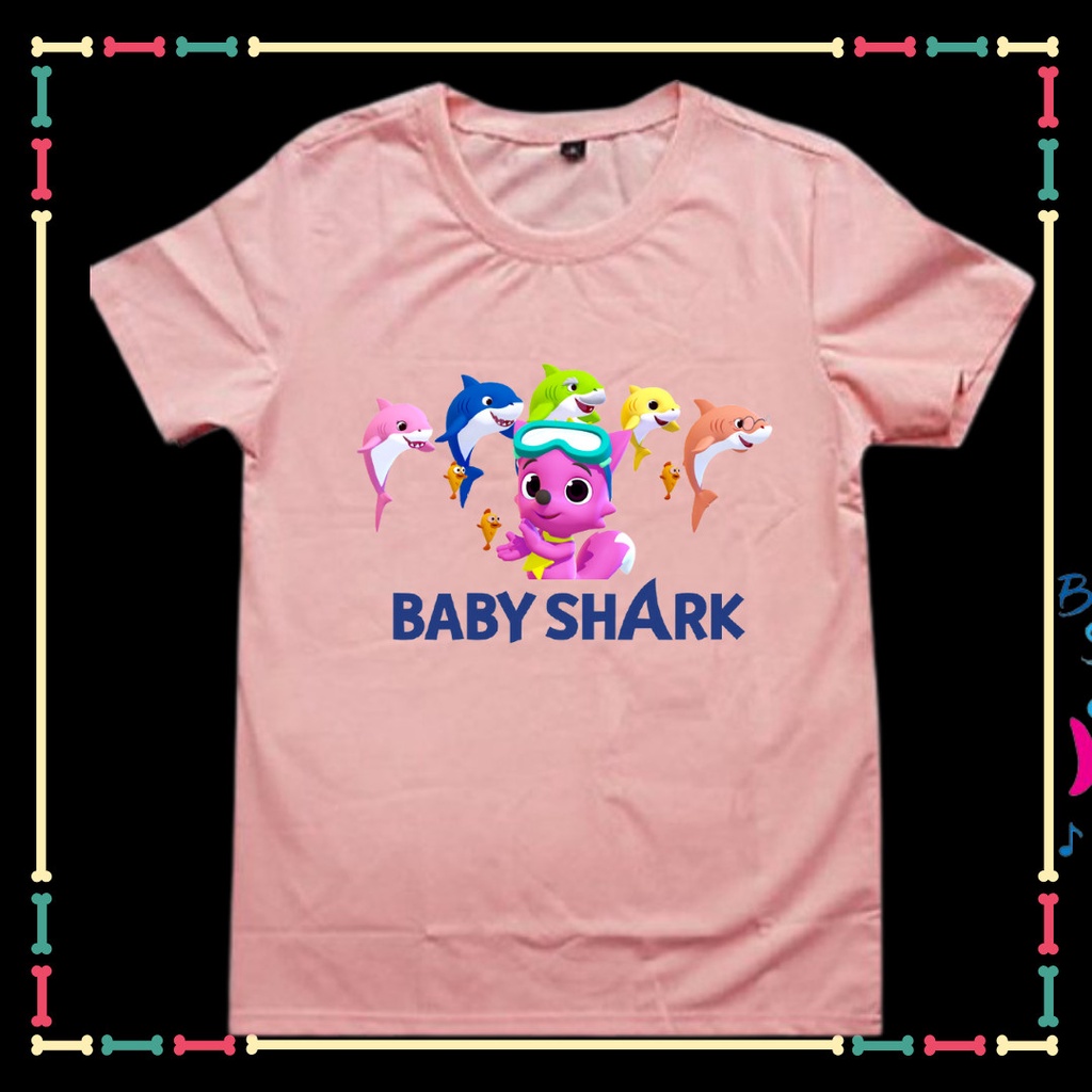 Áo thun siêu xịn xò cho bé gái mâu baby Shark dễ thương.