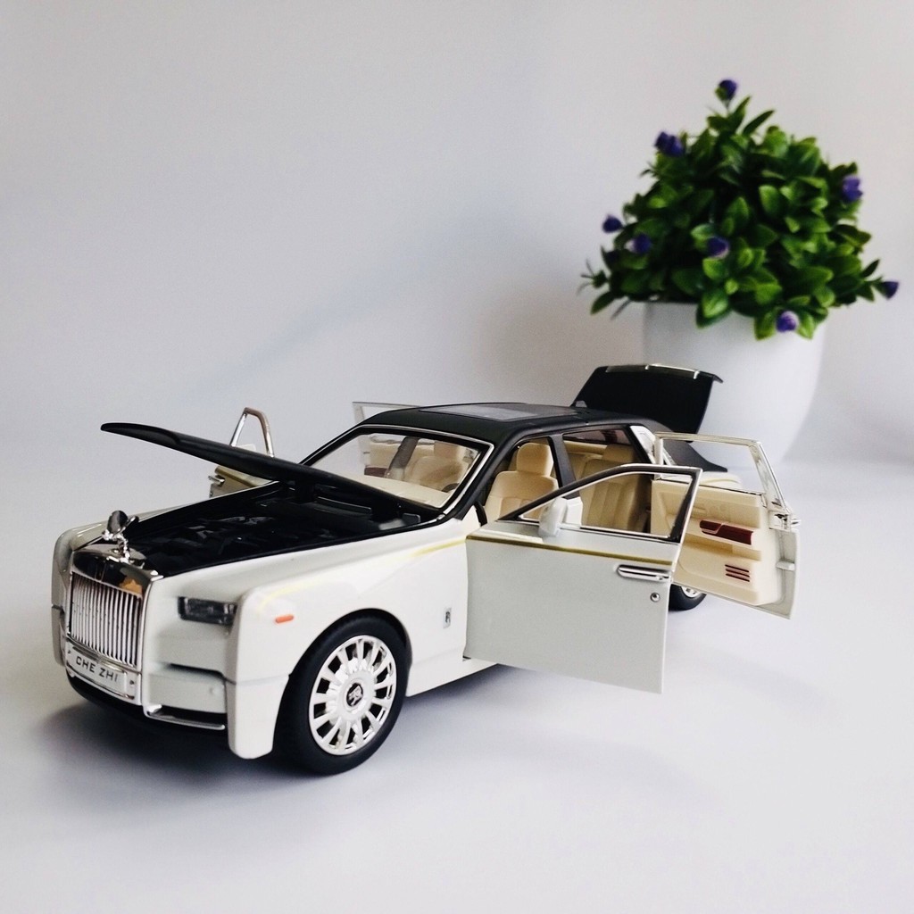 MÔ HÌNH XE Ô TÔ ROLL ROYCE PHANTOM ĐÈN, NHẠC (ĐEN,TRĂNG,ĐỎ) - mô hình ô tô bằng kim loại cao cấp