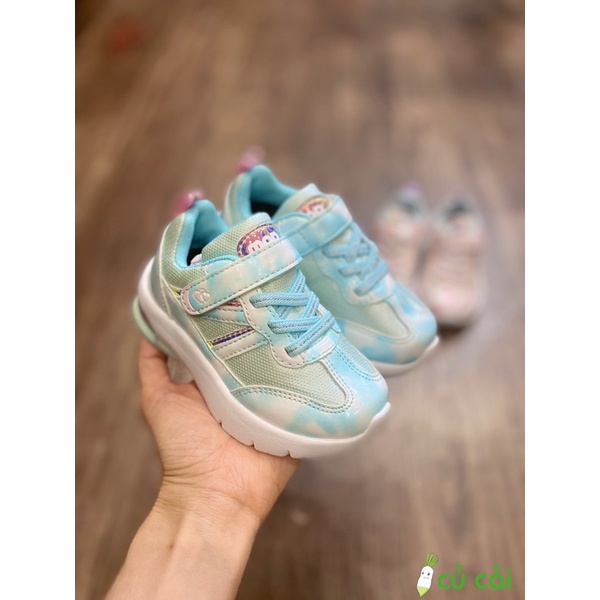 Giày thể thao bé gái Mad Foot 2 màu GIAY15