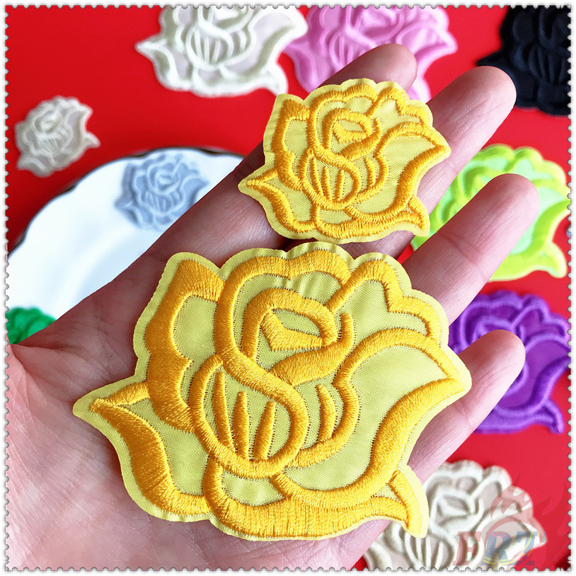 ✿ Sticker Ủi Thêu Hình Hoa Hồng Nhiều Màu Sắc ✿ 1 Miếng Vá Ủi Quần Áo Diy Hình Huy Hiệu S / M (17 Màu)