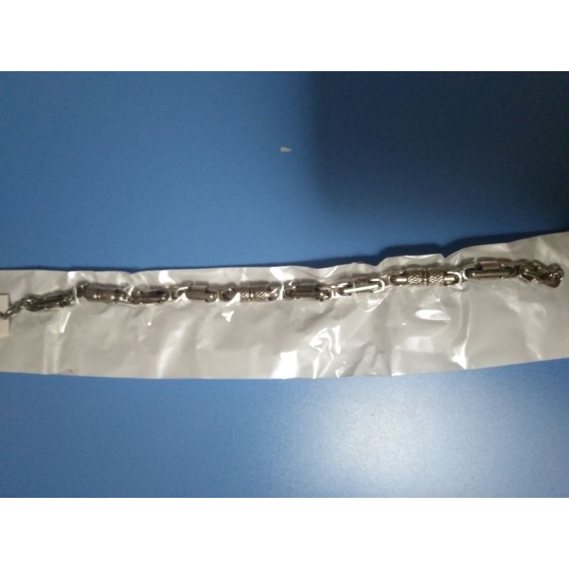 Vòng/ lắc tay nam các kiểu ; Nhẫn titan khui bia size 7 , 8