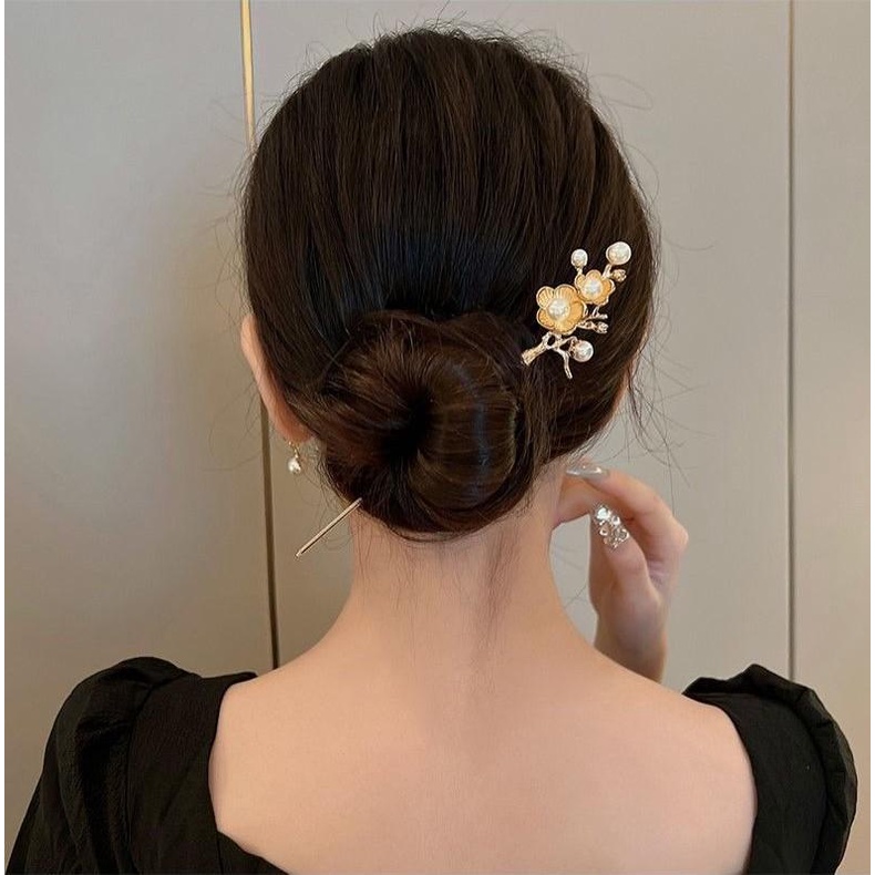 Trâm cài, búi tóc hoa mai đính hạt tròn nền nã TOC77