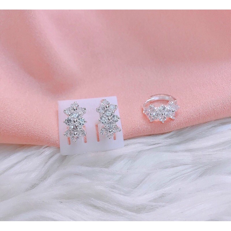 Khuyên tai đính hoa đá đẹp tròn khoá bấm bạc thật