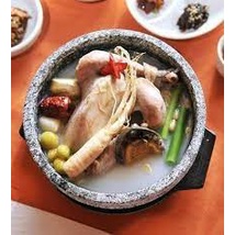 SÚP/ CANH GÀ HẦM SÂM HÀN QUỐC GÓI 850G