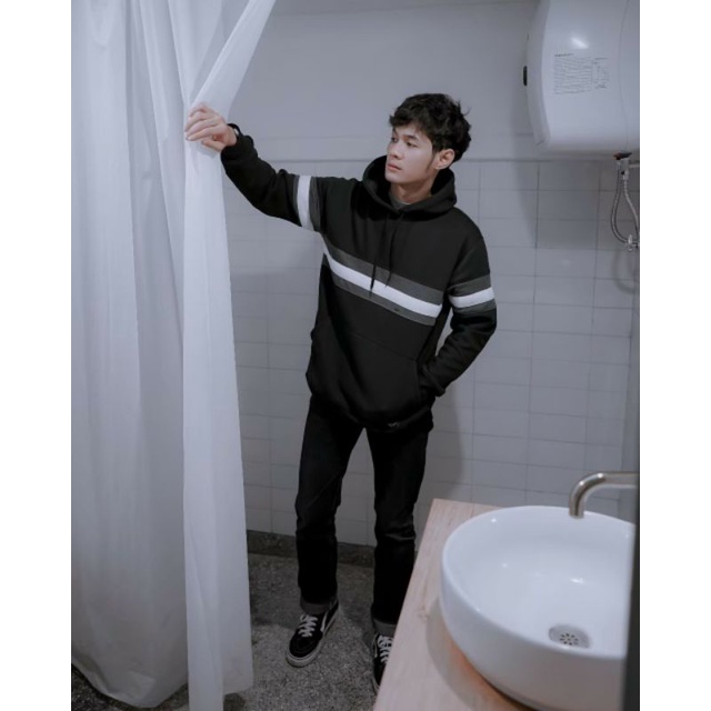 BAPE Áo khoác Hoodie in hình nhóm nhạc N6J4B M O7L1A | BigBuy360 - bigbuy360.vn