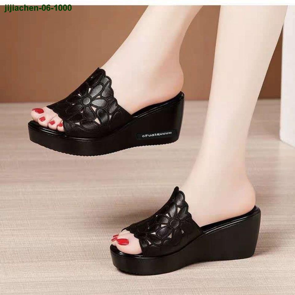 Dép đế xuồng mềm mại độc đáo thời trang mùa hè 2021 dành cho nữ