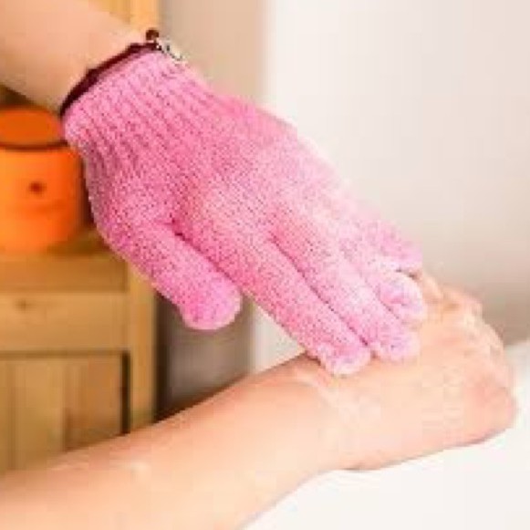 Găng tay tắm tẩy tế bào chết the body shop bath gloves (1 đôi) làm sạch sâu, da mịn màng, phục hồi da, giảm mụn lưng