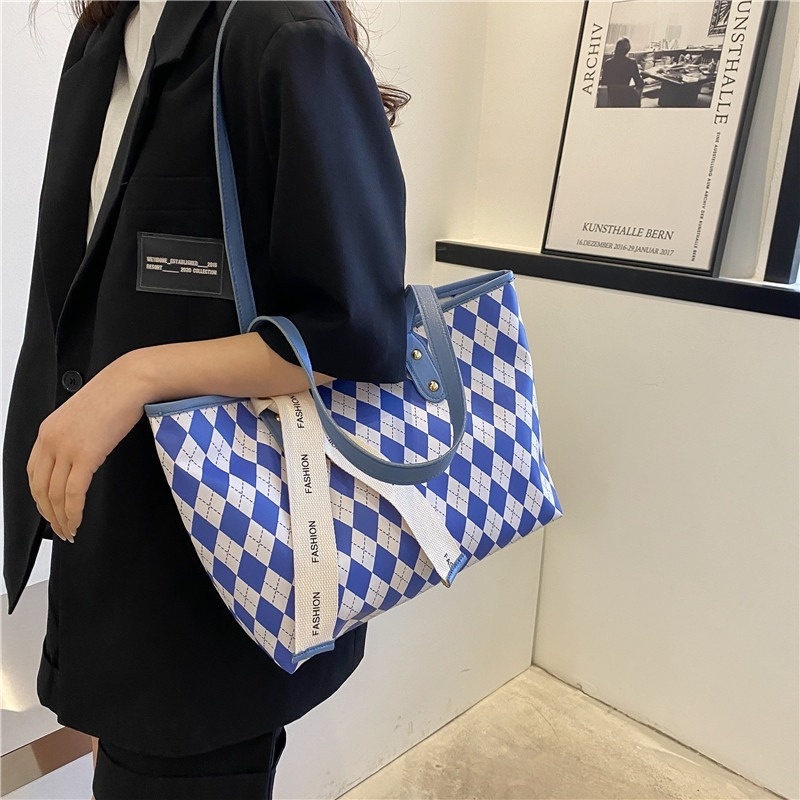 Túi Đeo Vai NB00253 Sức Chứa Lớn Họa Tiết Hình Thoi Đơn Giản