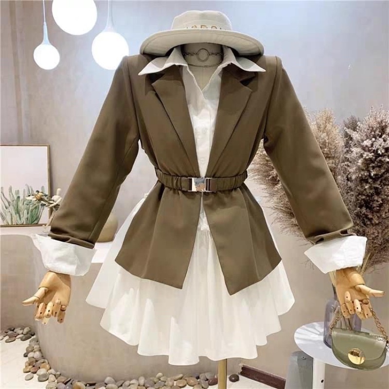 Váy kèm áo vest ngoài kèm belt