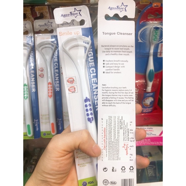 Cây cạo lưỡi Aqua Star (Giao màu ngẫu nhiên)