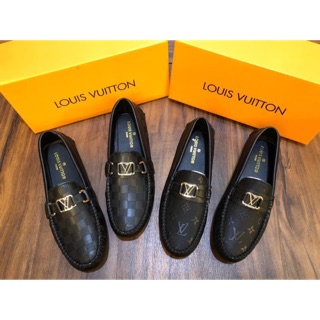 Giày lv nam da lộn đế đúc cao su nguyên khối mác lv hàng Fullbox.