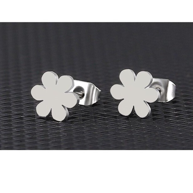 Six Petal Flower Earring khuyên tai titan hoa 6 cánh không gỉ không đen không dị ứng nam nữ Unisex