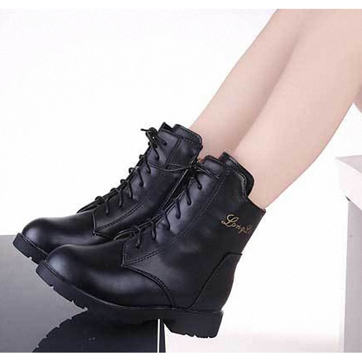 Giày Boot cao cổ cho bé gái phong cách hàn quốc - BBG10