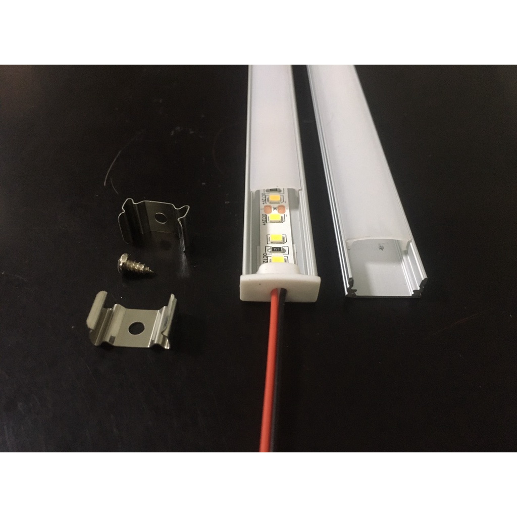Đèn Led Lắp Tủ Trưng Bày Loại Thanh Nhôm U16-7mm Đã Gồm Led 16w/m Điện 12V Cần Dùng Bộ Đổi Nguồn 12v. BH 1 năm