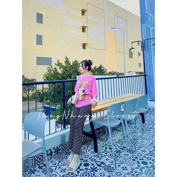 Quần ống loe trơn kẻ