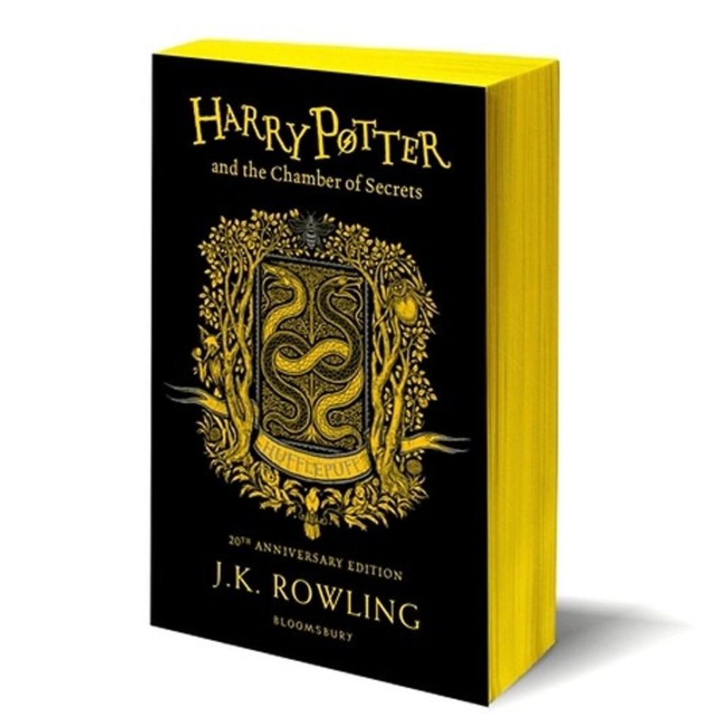 Sách Ngoại Văn - Harry Potter And The Chamber Of Secrets Hufflepuff (J.K. Rowling)