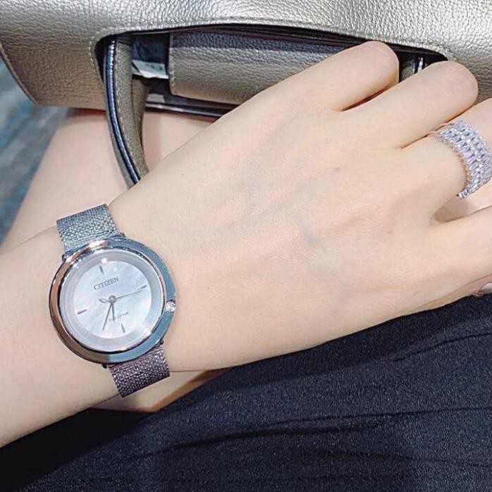 Đồng hồ nữ Citizen Eco Drive Lambilun EM0640-58D