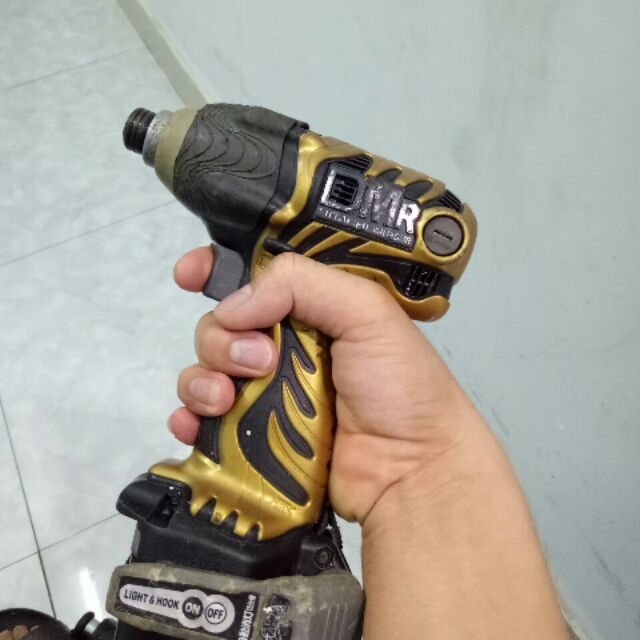 Máy bắt vít hitachi DMR 12v