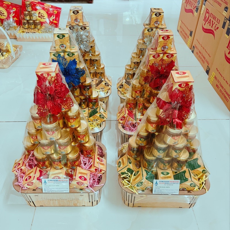 Giỏ quà 15 hủ yến cao cấp 30% yến