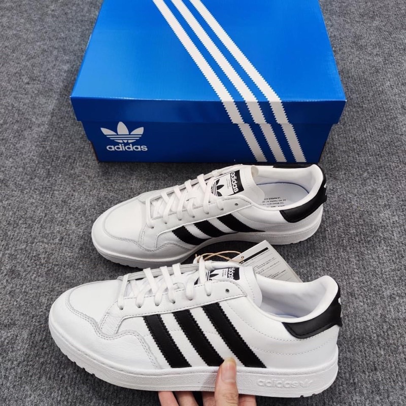 Giày A.di.das chính hãng