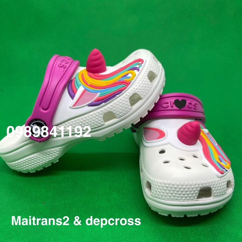 dép Cross cho bé 2 mẫu lựa chọn