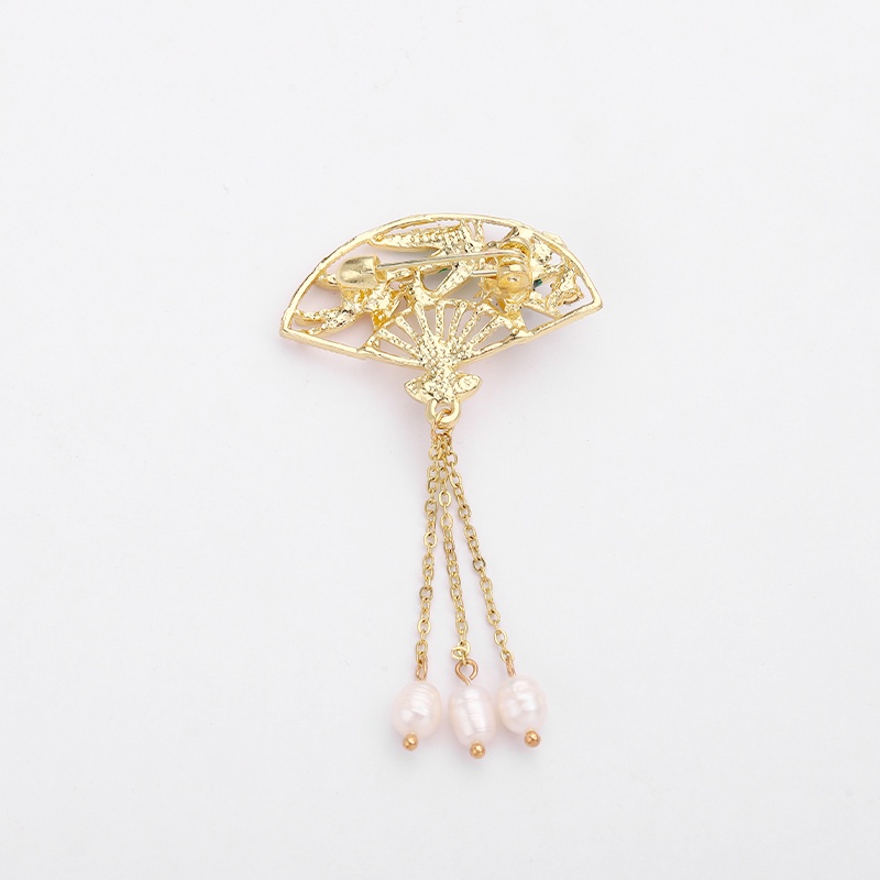 Huy Hiệu Cài Áo Hình Chim Công Đính Ngọc Trai Phối Tua Rua Thời Trang Cho Nữ
