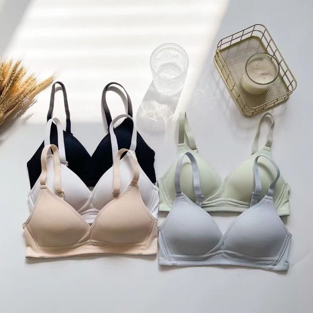 Áo ngực nữ không gọng, áo lót mút mỏng tạo cảm giác thoải mái và dễ chịu DEVARI A919
