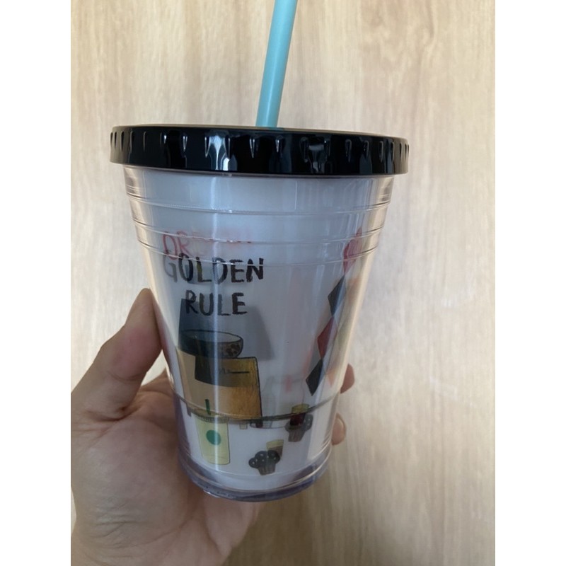 Ly nhựa  Starbucks