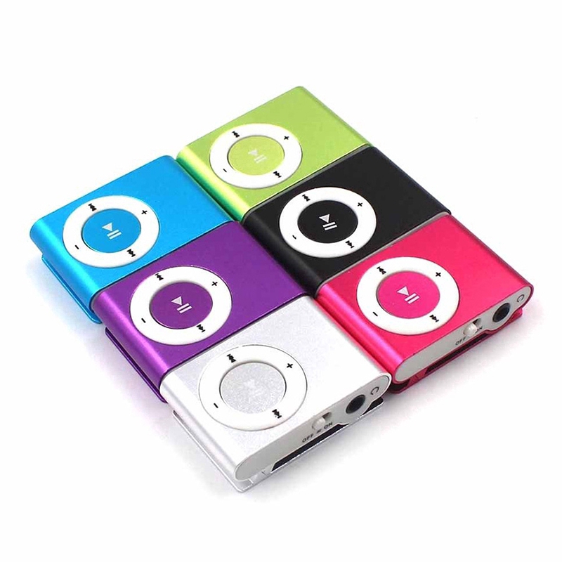 Máy nghe nhạc MP3 Player có kẹp kim loại với khe cắm thẻ nhớ và dây cáp