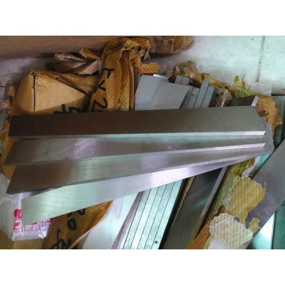 Dao tiện thép gió HSS chiều dài 200mm, dày 4mm,Chiều rộng 6-40mm