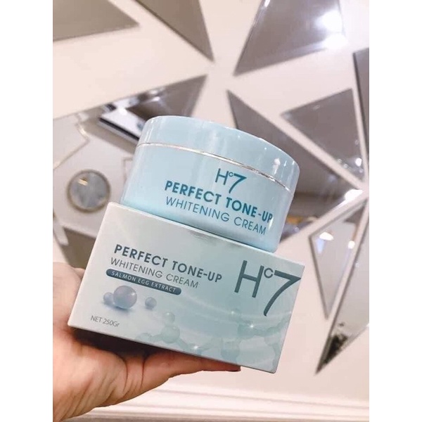 Body trứng cá hồi DNA Hc7 Huyền Cò 250gr (chiết xuất từ trứng cá hồi)