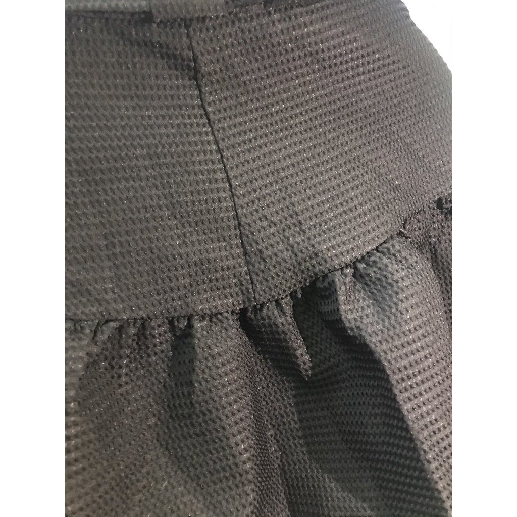 Chân váy xếp ly chữ A