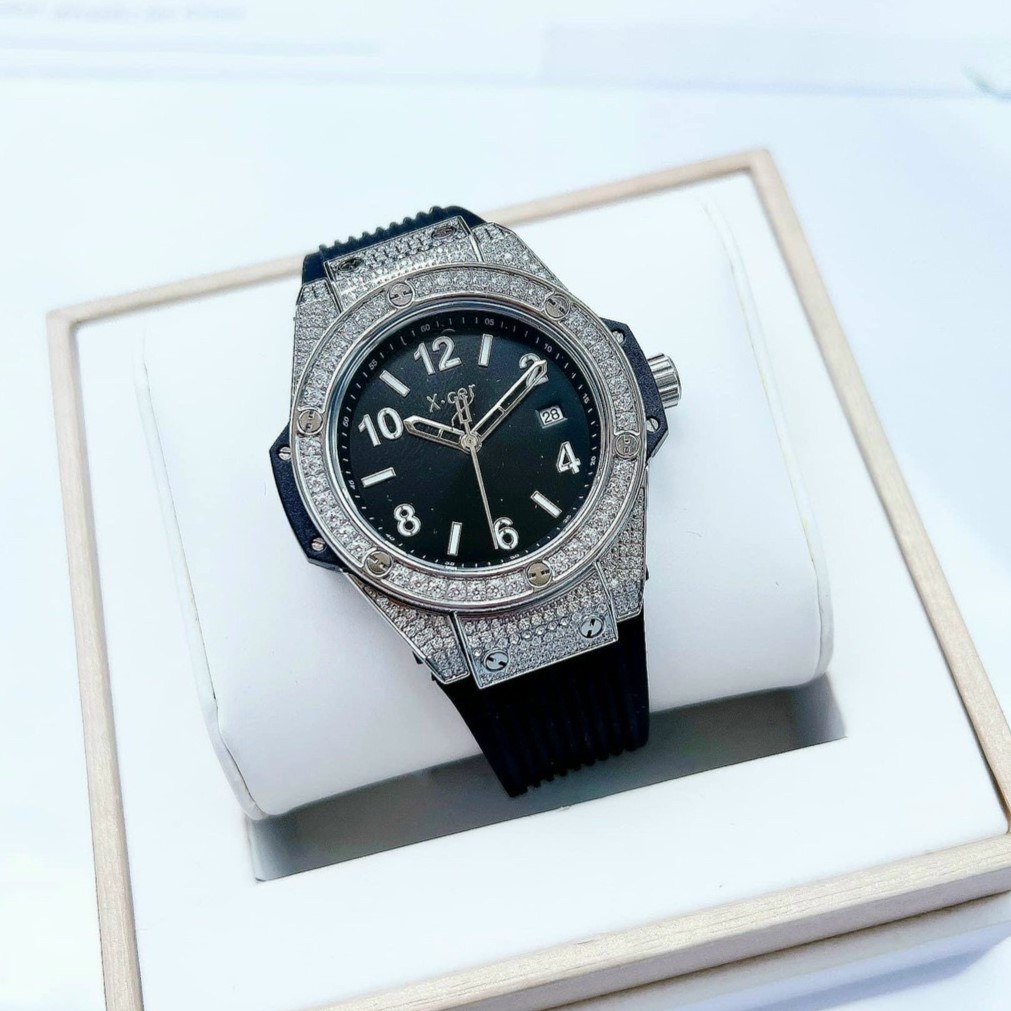 Đồng Hồ Xcer Nữ Silicon Đen Tròn Đính Đá Silver 36mm B0611 Chính Hãng