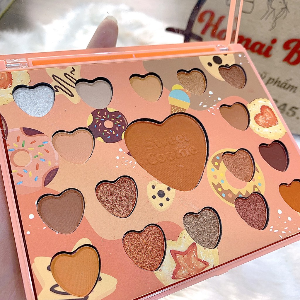 Bảng phấn mắt 17 ô Sweet Cookie trái tim Q2 | BigBuy360 - bigbuy360.vn