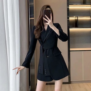 French high-end long-sleeved dress women's 2022 early autumn new cold breeze small black suit dress