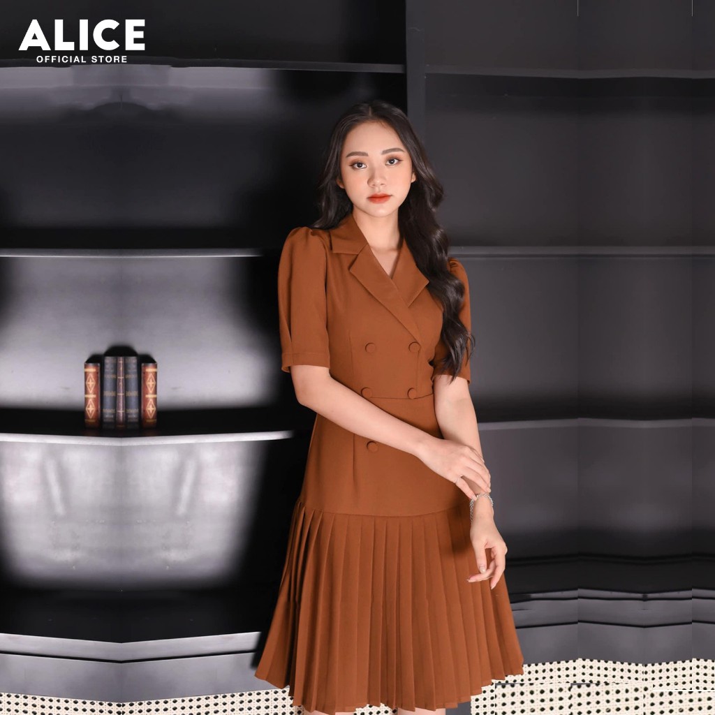 Váy Xếp Li Cổ V ALICE Thiết Kế Dáng Suông Tay Lỡ Bồng Đính Cúc Màu Nâu Tây Sang Trọng V528