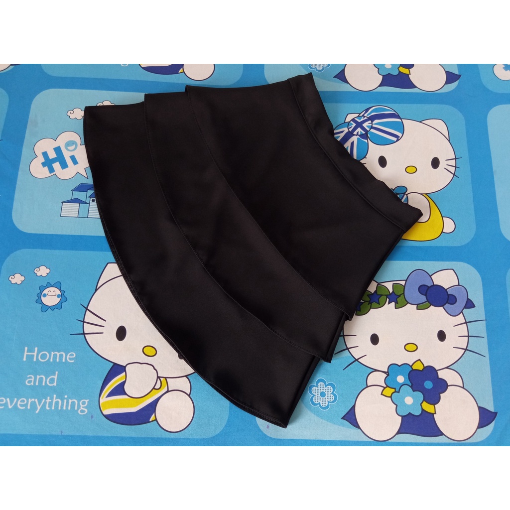 Chân váy 3 tầng có quần trong dáng xòe
