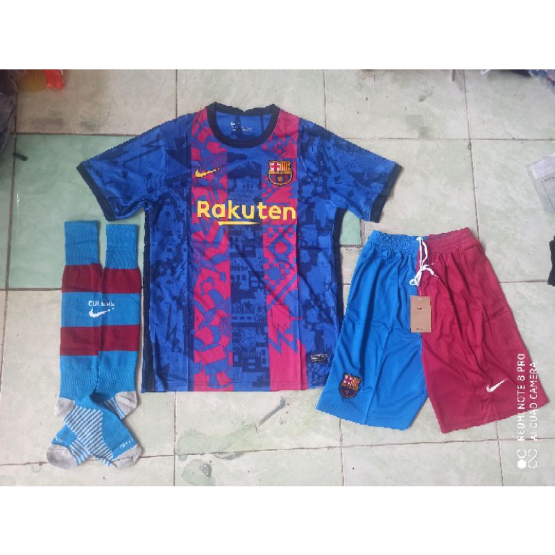 Áo Thun Số 3 Câu Lạc Bộ Barcelona 2021/2022