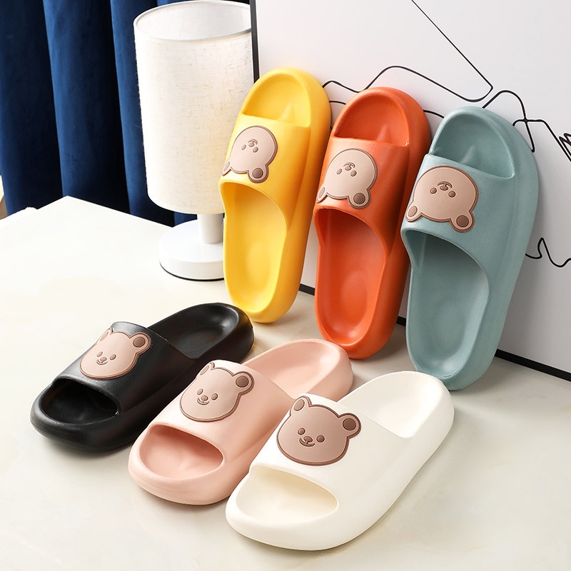 Dép đi trong nhà MS TTH037 đế dày chống trượt họa tiết gấu hoạt hình