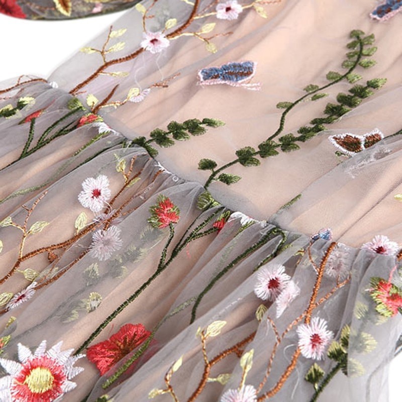 Váy dạ hội ren thêu hoa cao cấp | BigBuy360 - bigbuy360.vn