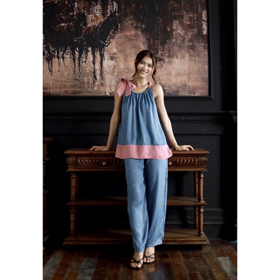 Set lụa culottes ống rộng cổ yếm đi chơi Infashion