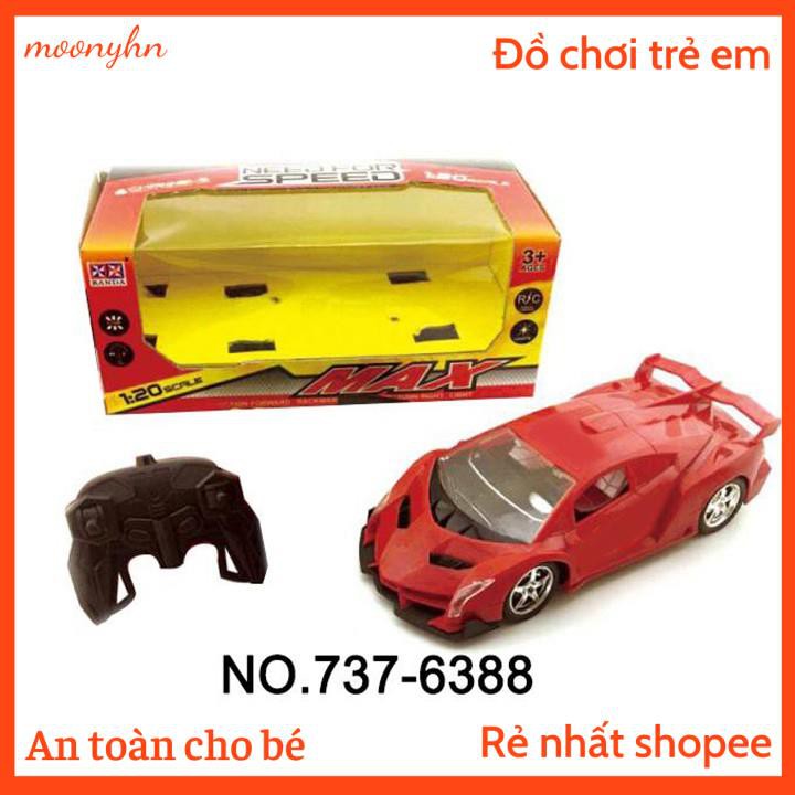 Đồ chơi ô tô điều khiển từ xa chạy bằng pin