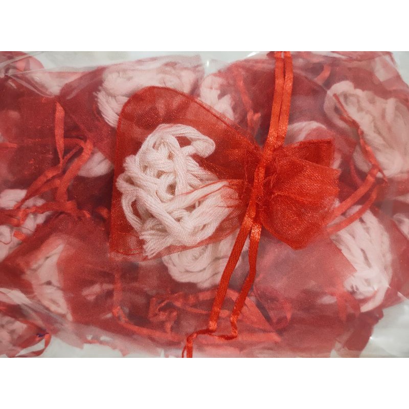 Dây Chuyền Chỉ Trắng tặng vòng thái lan