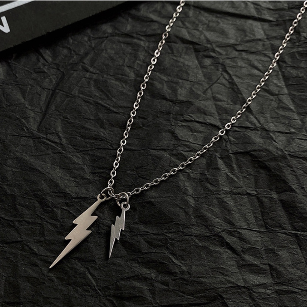 Vòng cổ Thép Titan Mặt Hình Tia Chớp Đơn Giản Phong Cách Hip Hop Đường Phố