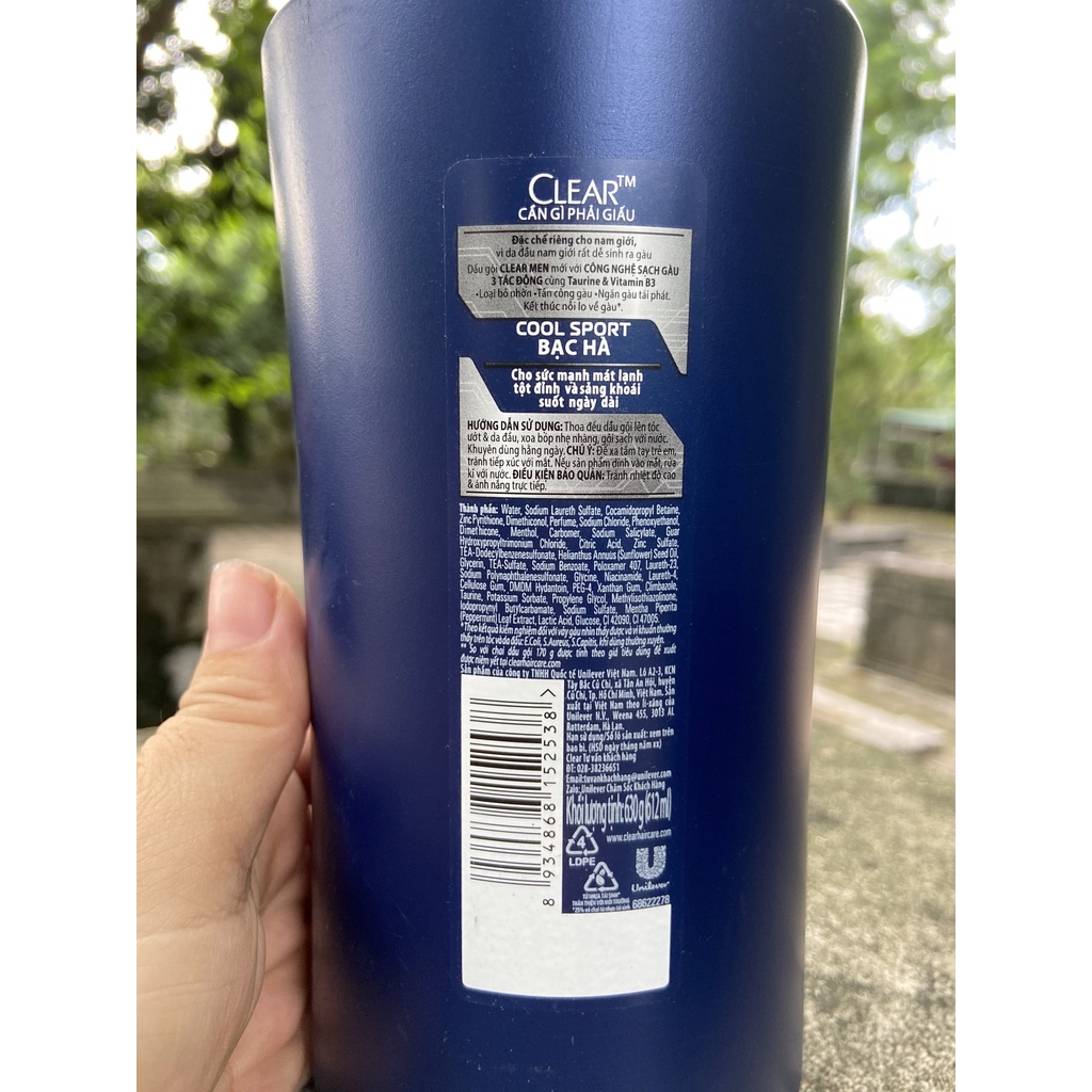 DẦU GỘI SẠCH GẦU CLEAR MEN COOL SPORT BẠC HÀ 650ML