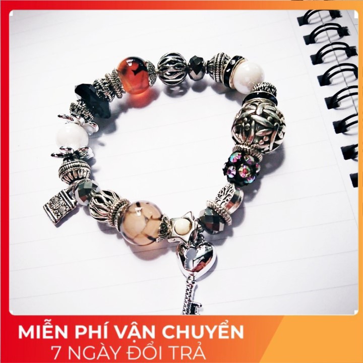 Vòng tay đá charm hình móc khóa, ổ khóa tình yêu vĩnh cửu [màu nâu] [hình shop tự chụp]