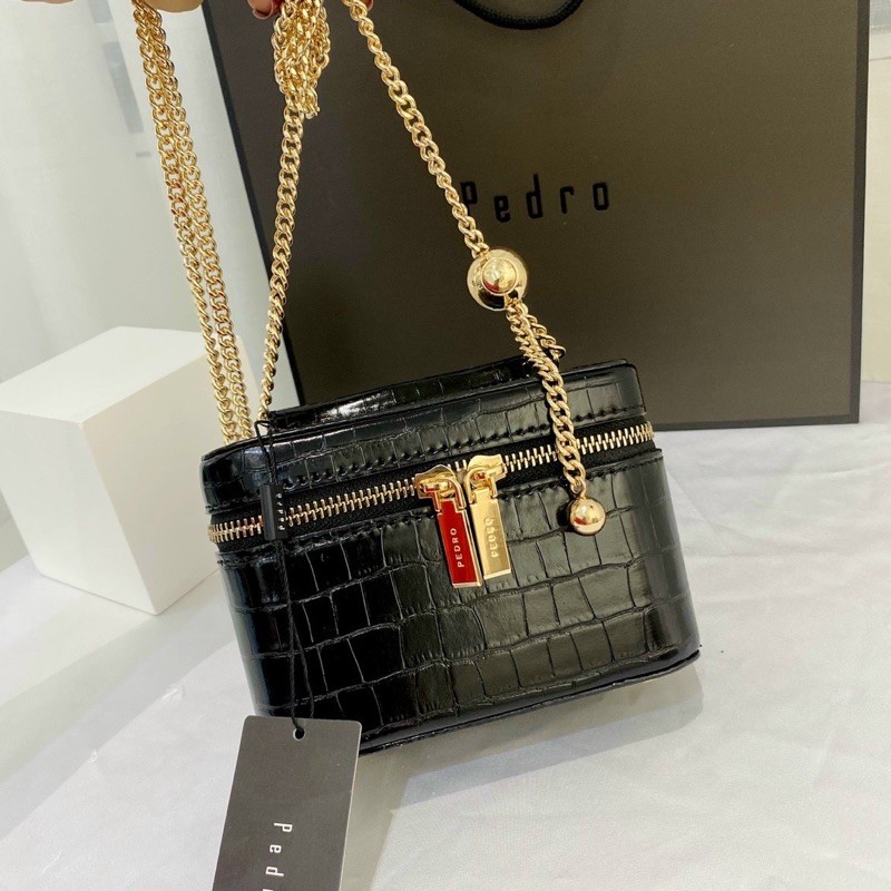 Túi p.e.d.rio vanity hộp da vân đen | BigBuy360 - bigbuy360.vn