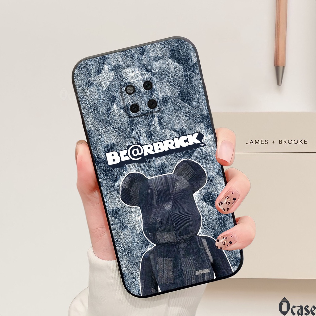 Ốp lưng Huawei Mate 20 Pro in hình gấu cạnh viền vuông có bảo vệ camera