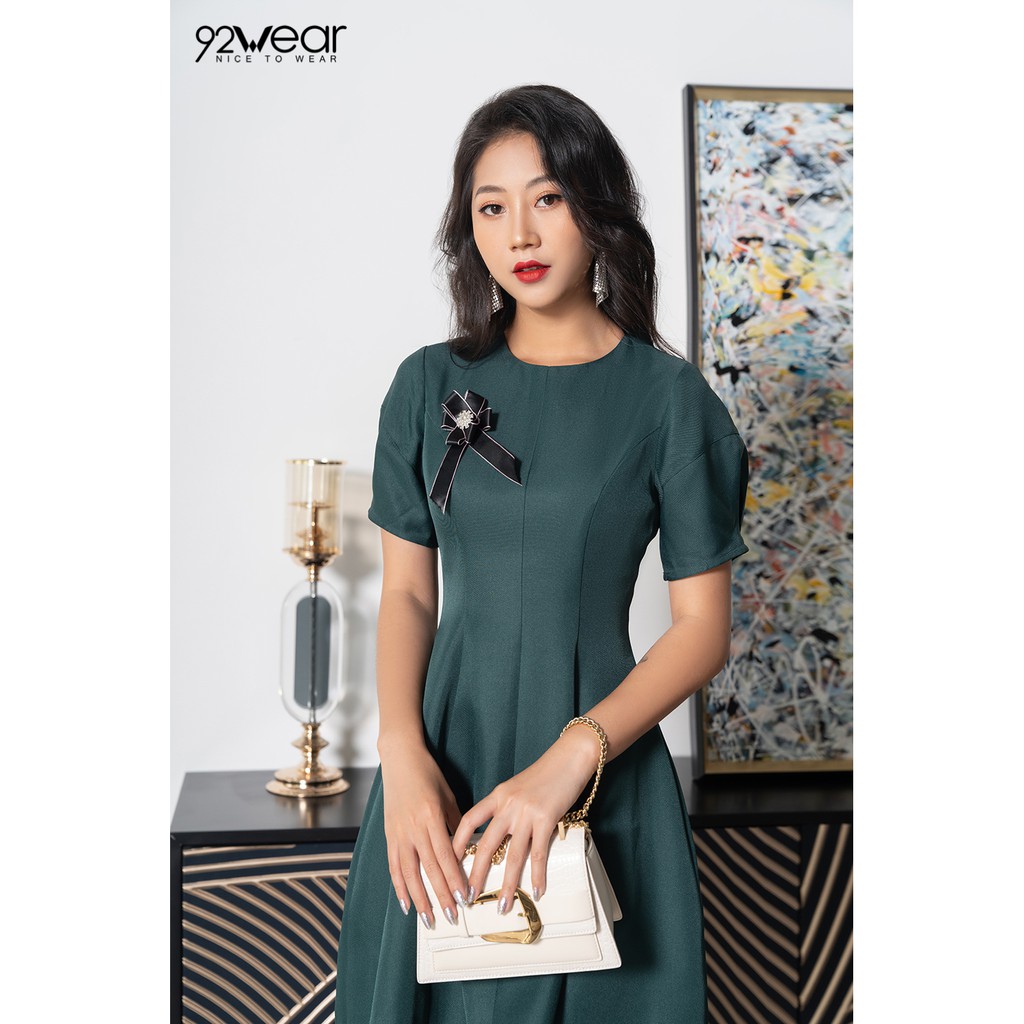 Đầm xòe ngắn tay dáng dài có đính nơ ngực DEW0659 - 92wear | BigBuy360 - bigbuy360.vn
