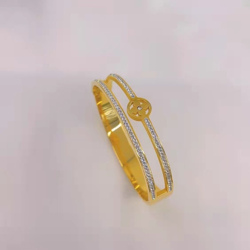 Niche Vòng Tay Bằng Thép Titan Cao Cấp Màu Vàng Hồng Phong Cách Âu Mỹ Thời Trang Phổ Biến Dành Cho Bạn Nữ